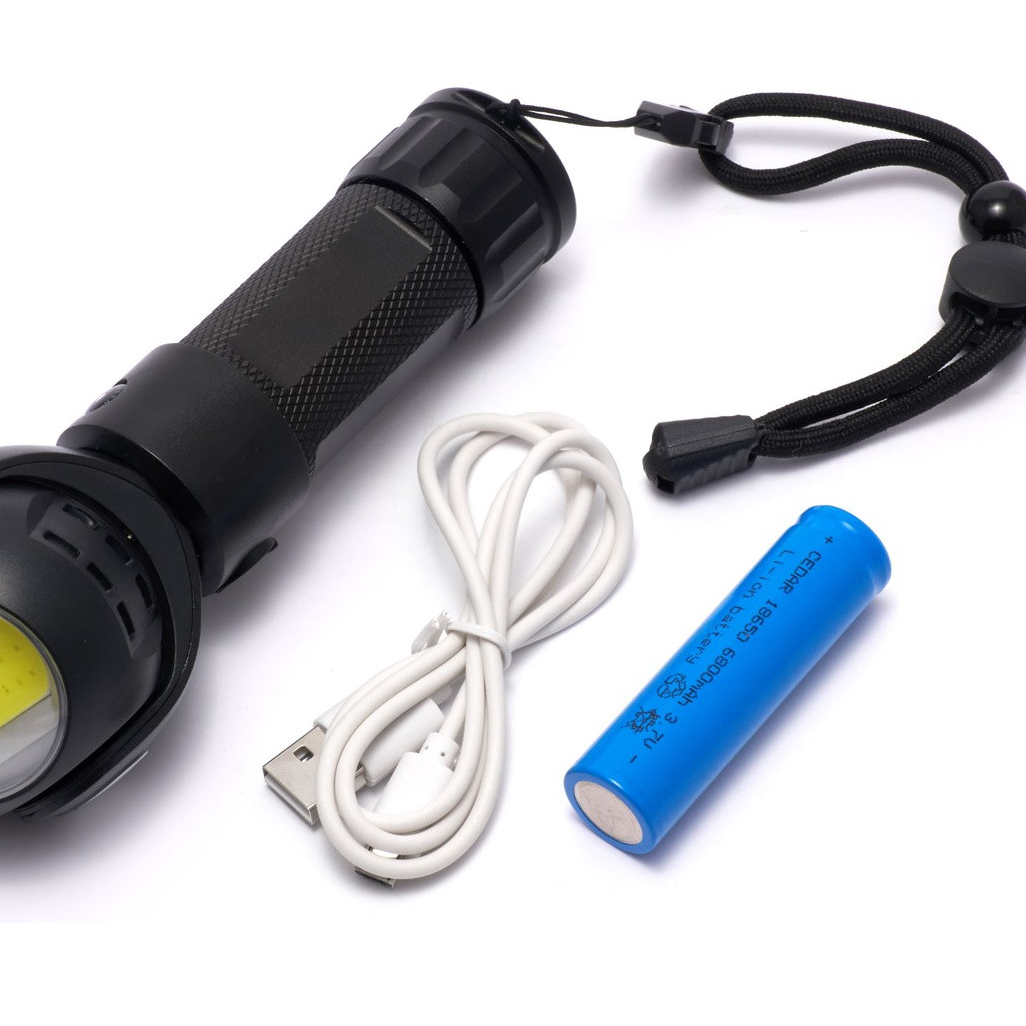 Svítilna s otočnou hlavou 360° a magnetickým úchytem