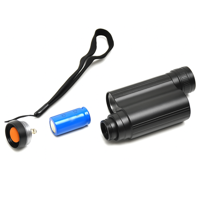 dalekohled s LED světlem